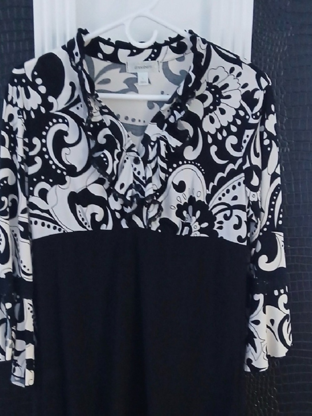 Blouse by Dressbarn Black and White Floral